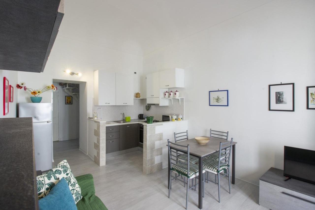 Maniace Homes - Federico & Angelica By Ortigia Apartments Syrakusa Exteriör bild