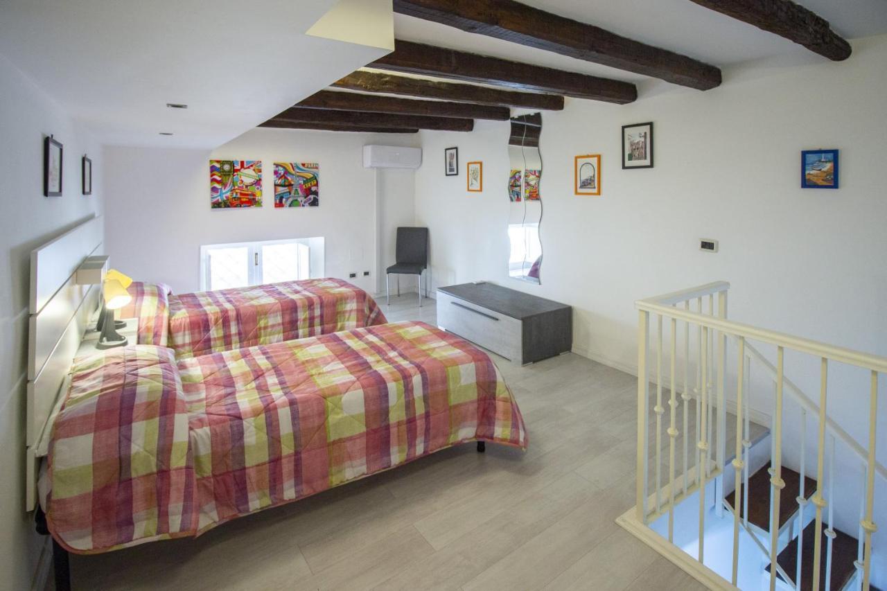 Maniace Homes - Federico & Angelica By Ortigia Apartments Syrakusa Exteriör bild